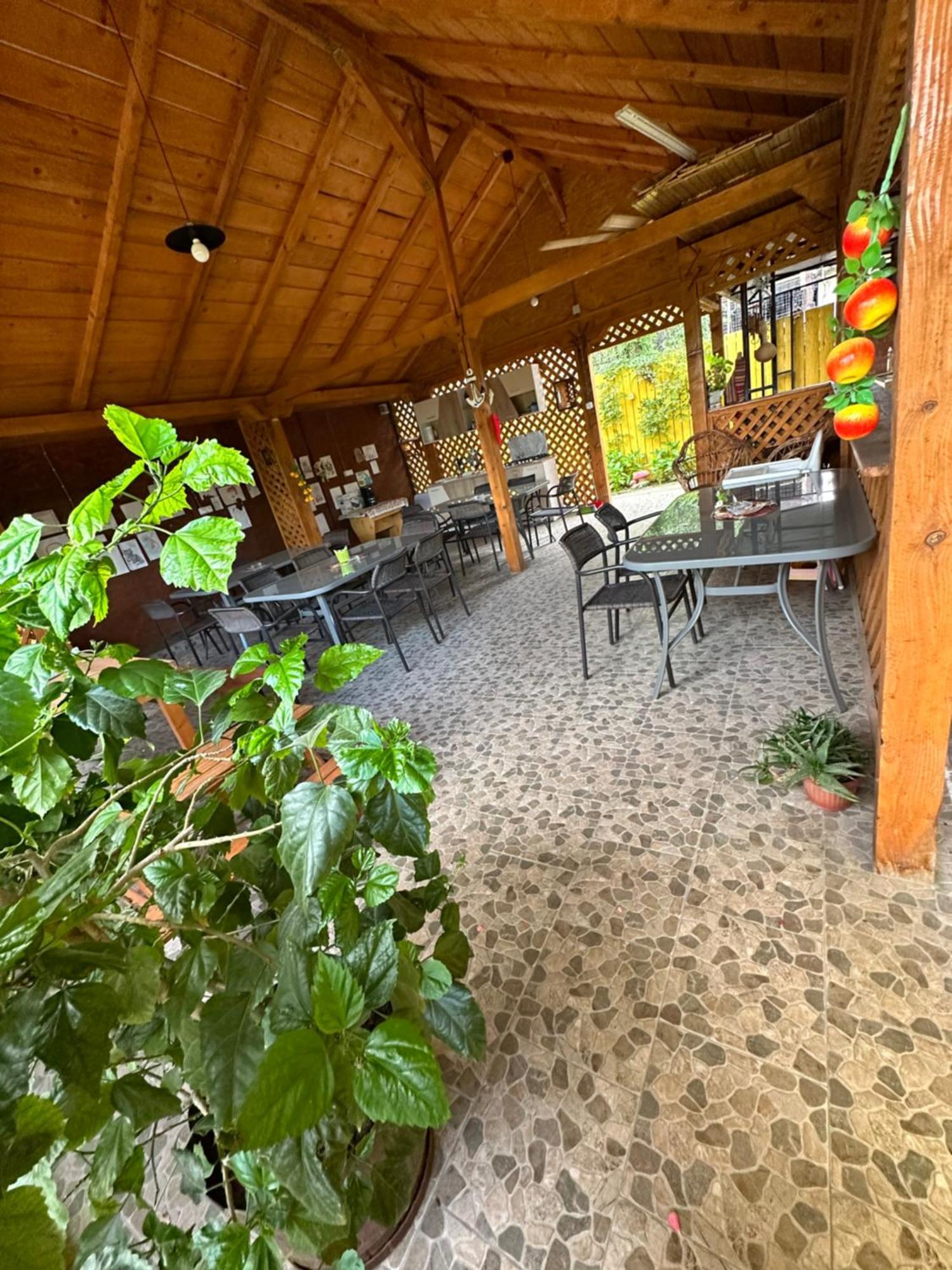 Casa Cu Flori Corbu Hotel Corbu  Buitenkant foto